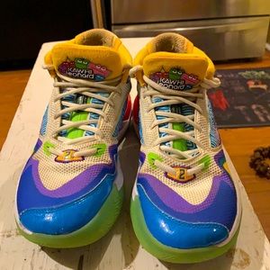 Men’s new balance basketball shoes